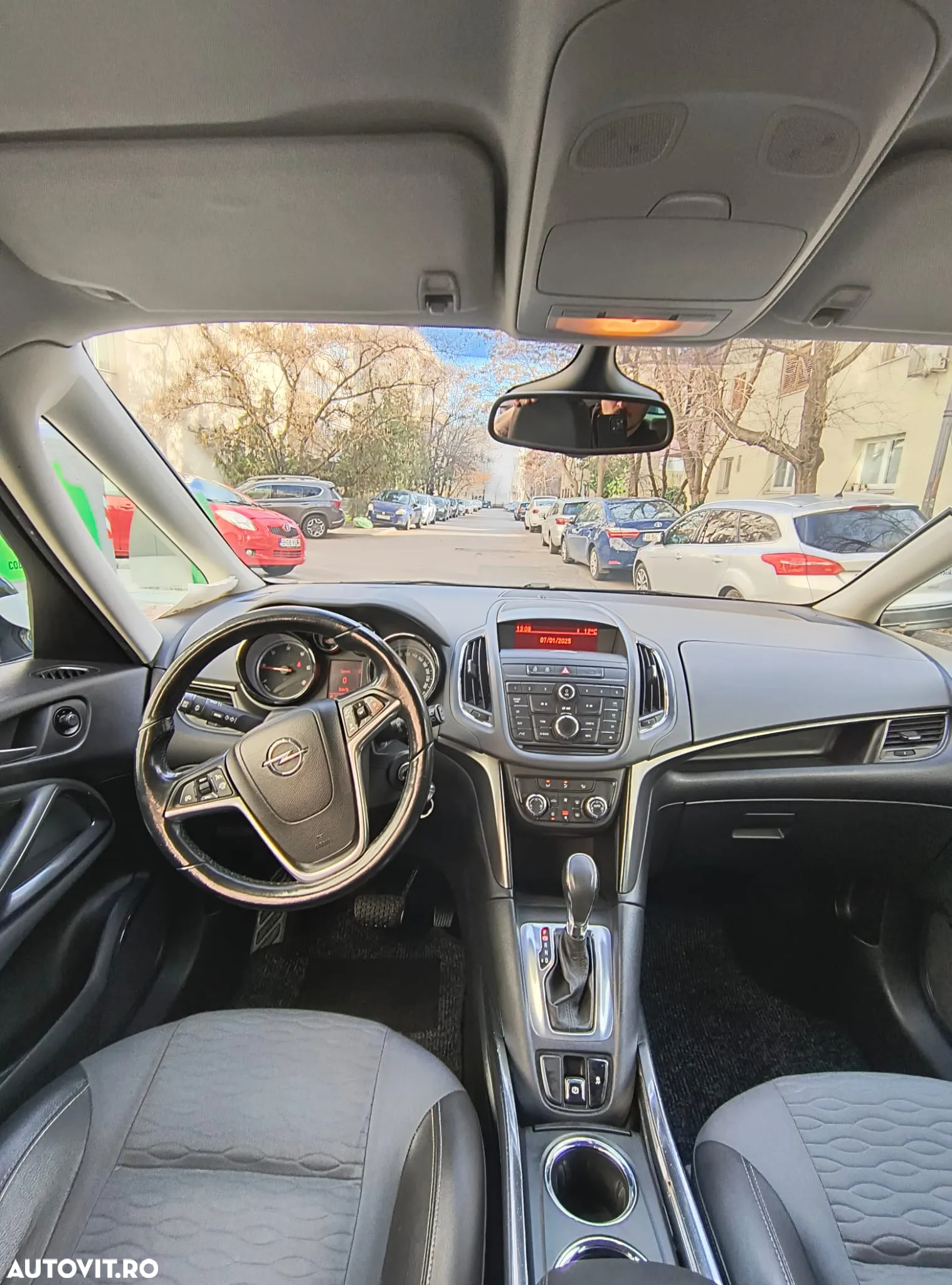 Opel Zafira - 11