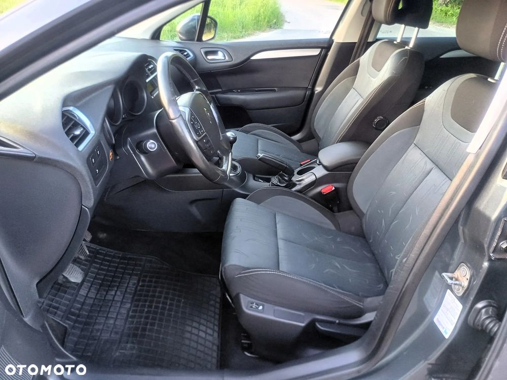 Citroën C4 VTi 120 Exclusive - 16