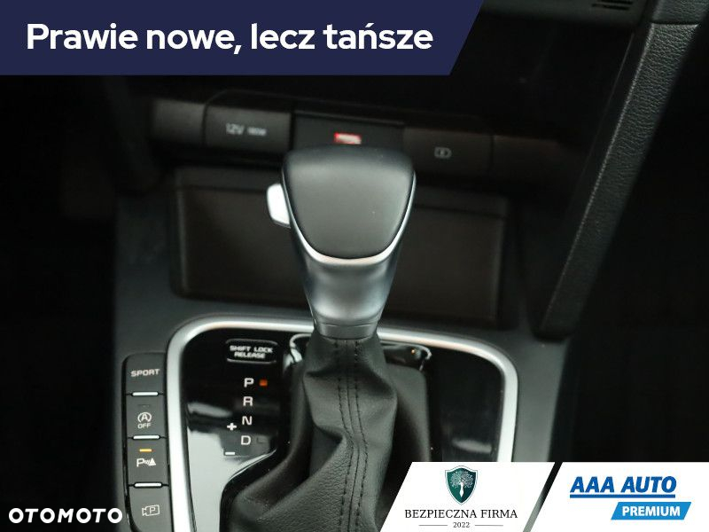Kia Ceed - 12