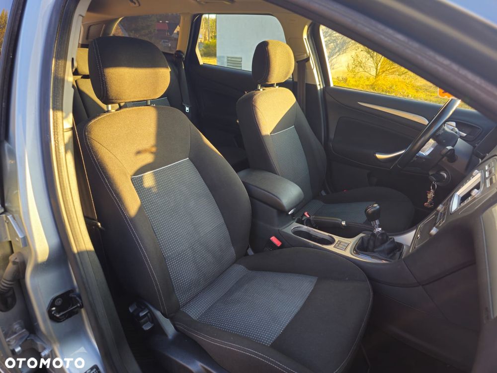 Ford Mondeo 2.0 TDCi Trend - 15