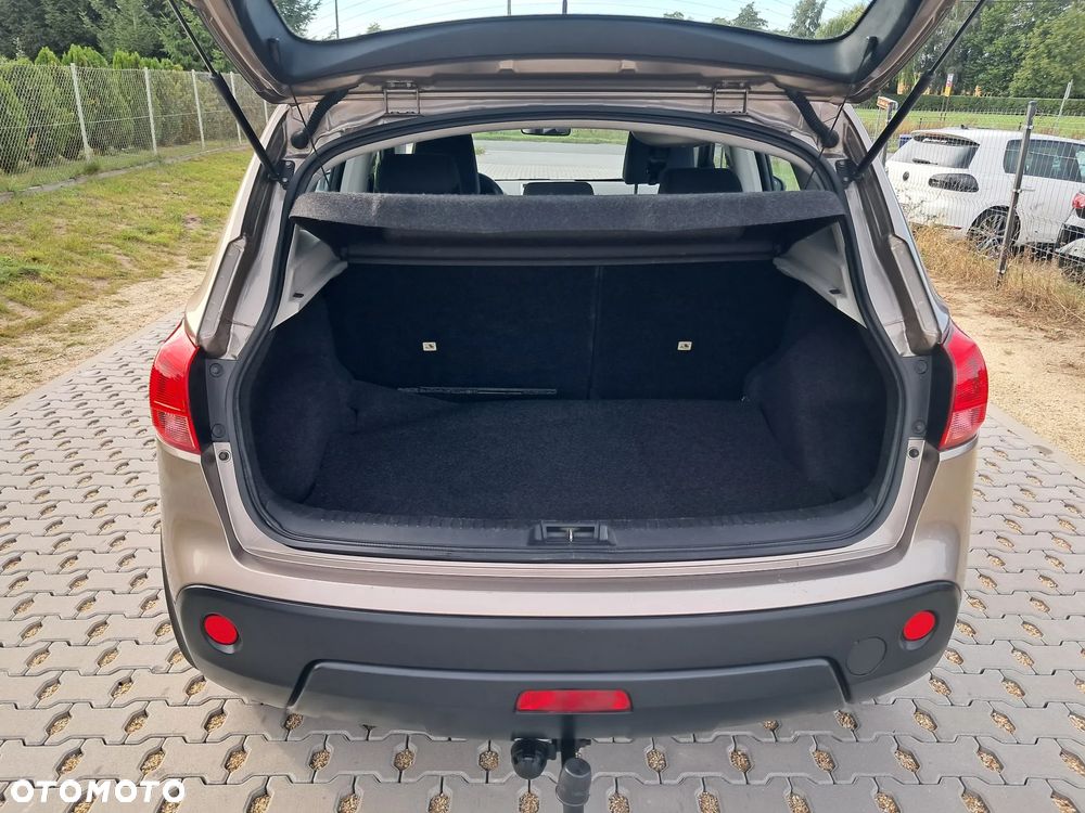 Nissan Qashqai 1.6 visia - 21
