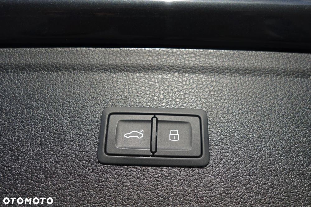 Audi Q5 40 TDI mHEV Quattro S tronic - 17