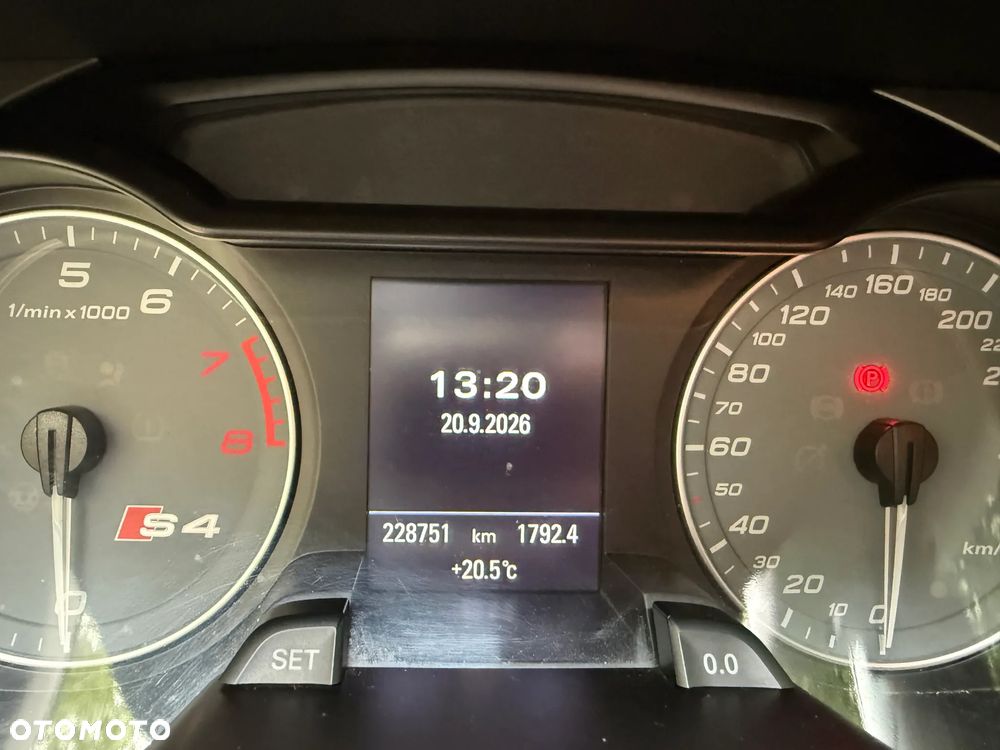 Audi S4 Limousine - 4