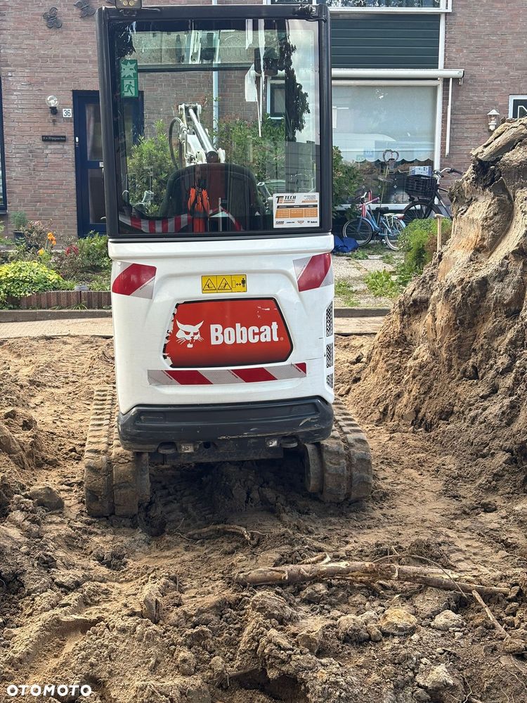 Bobcat E19 - 1
