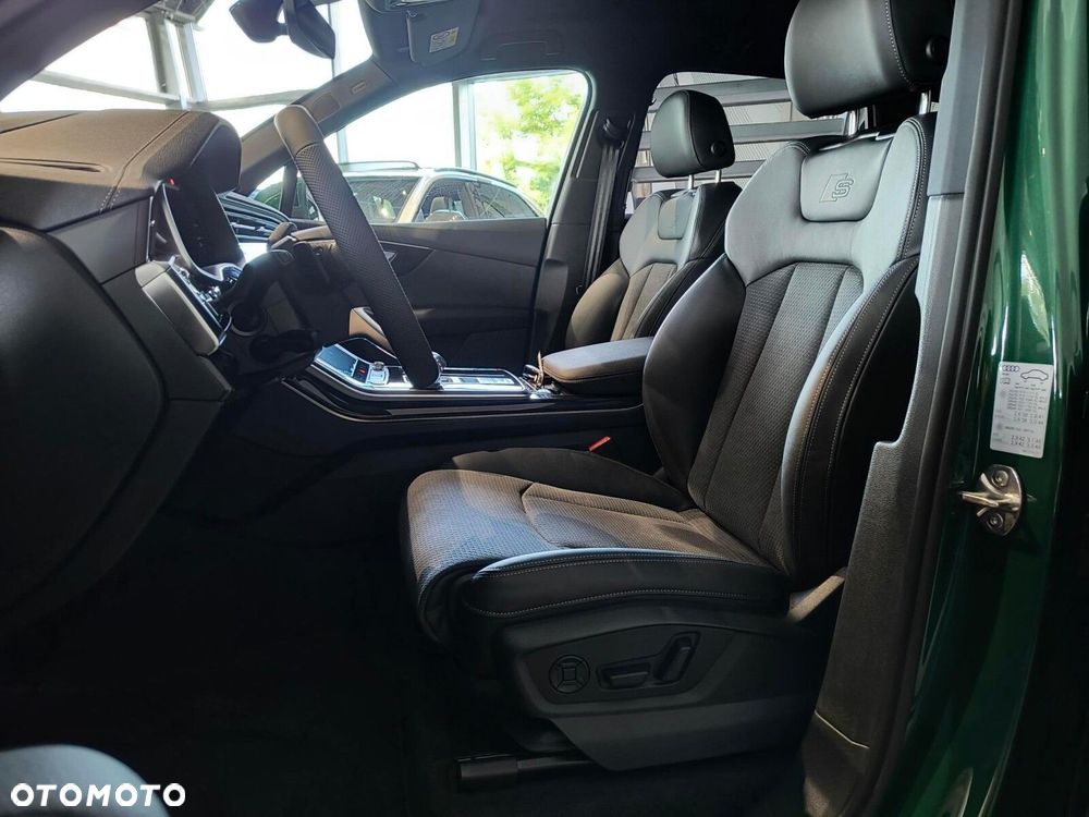 Audi Q7 - 8