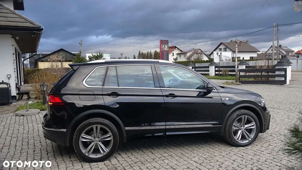 Volkswagen Tiguan - 16