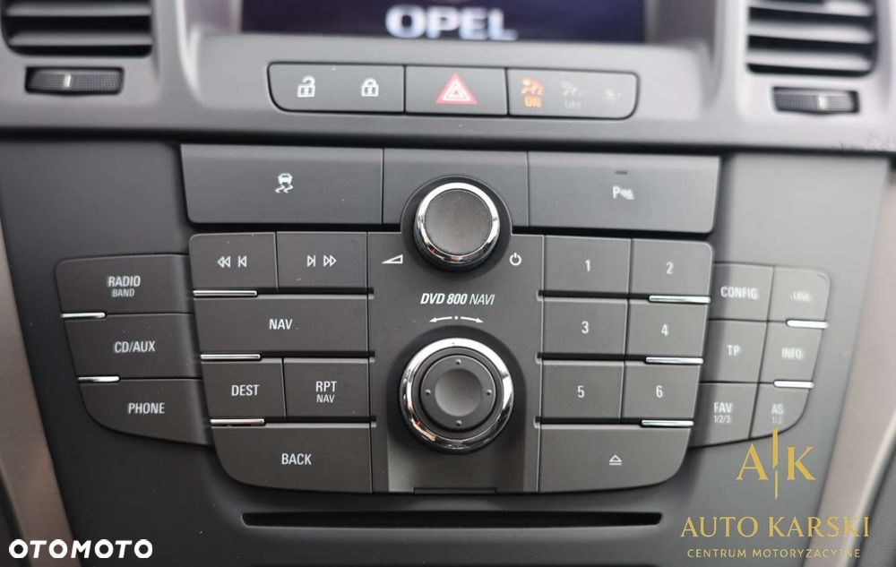 Opel Insignia - 26