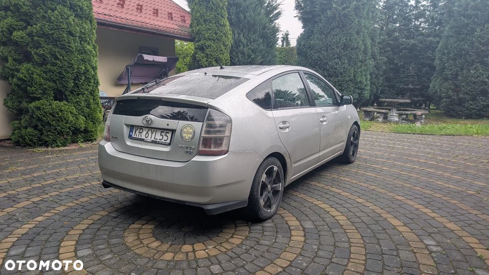 Toyota Prius 1.5 VVT-i Sol (nav) - 6