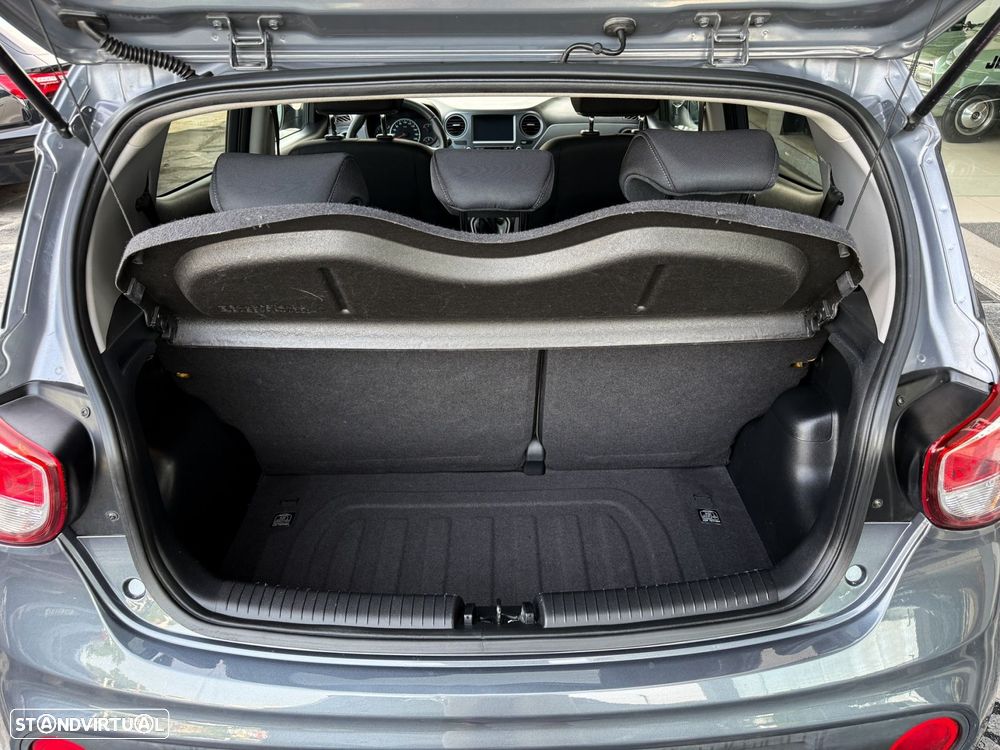 Hyundai i10 - 11