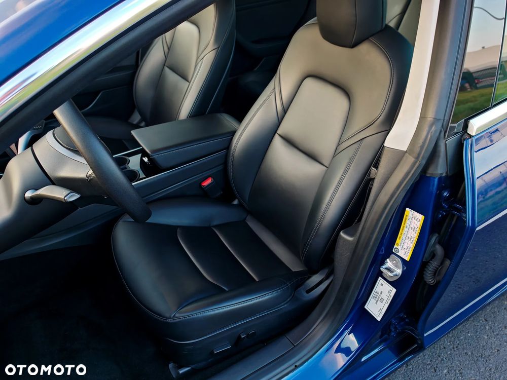 Tesla Model 3 Standard Range Plus - 25