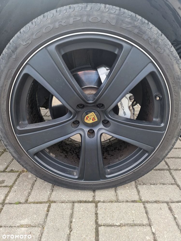 Porsche Cayenne koła 285/35ZR22 - 1