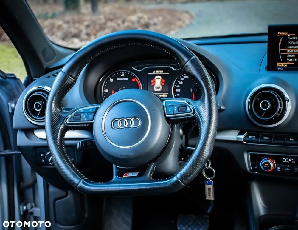 Audi A3 Sportback 1.6 TDI Sport S tronic - 12