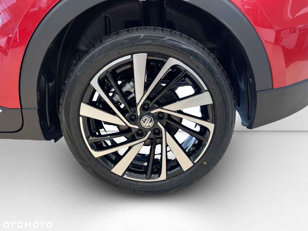 MG ZS Hybrid+ - 19