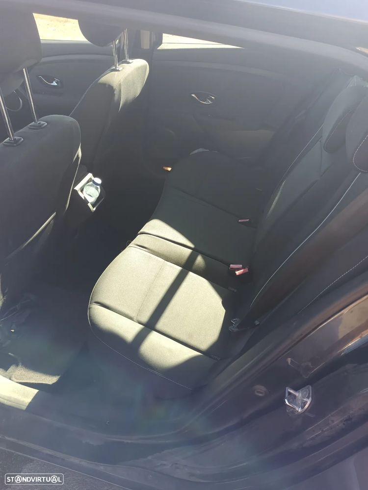 Renault Mégane Sport Tourer 1.5 dCi Dynamique SS - 7