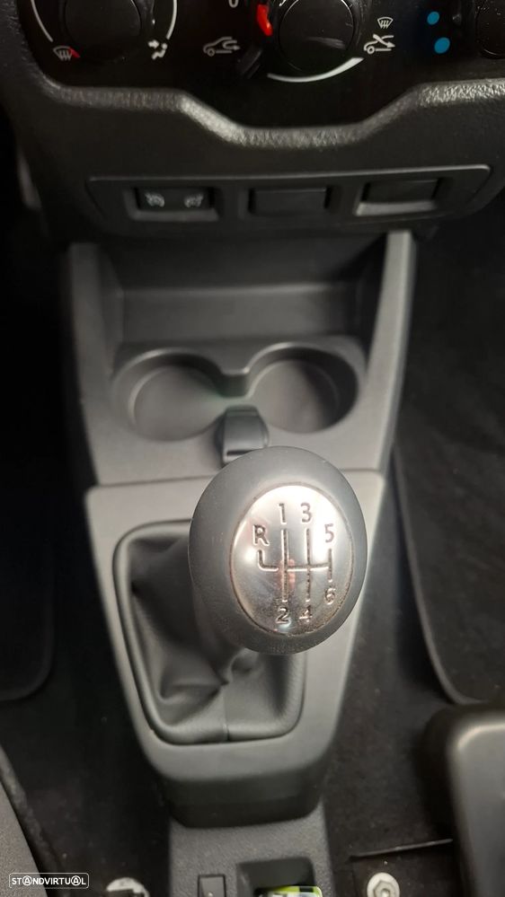 Dacia Dokker 1.5 dCi Essential - 14