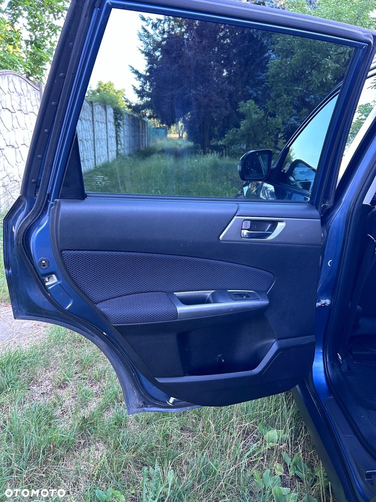 Subaru Forester 2.0 XA Euro5 - 33