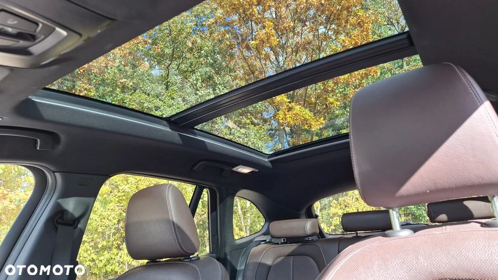 BMW X1 xDrive25i Sport Line - 17