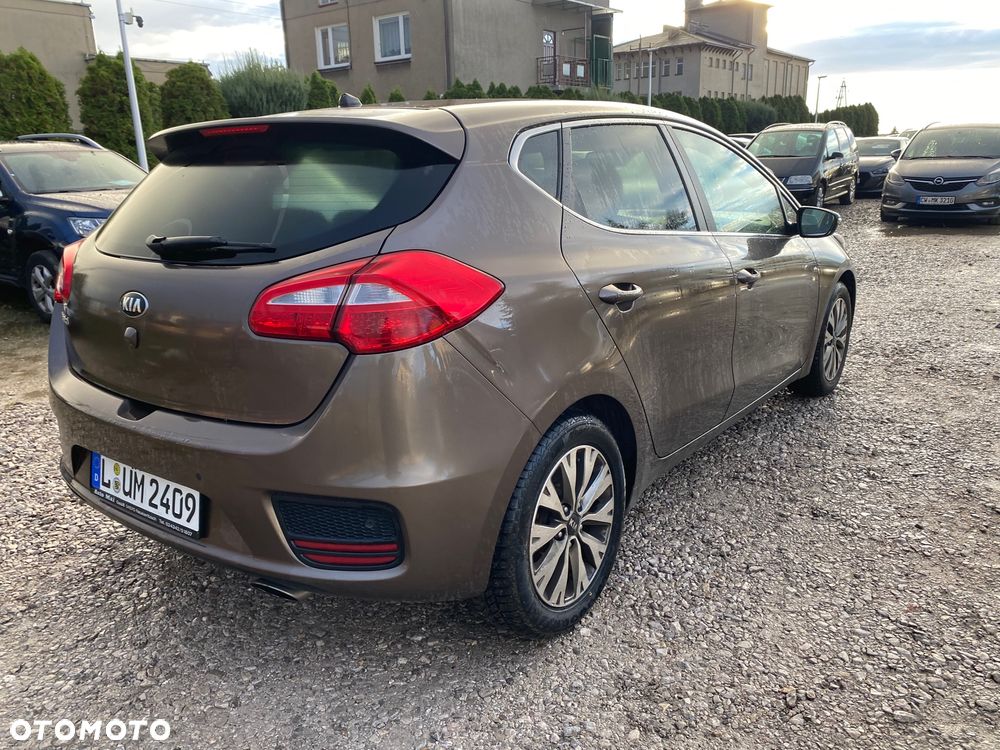 Kia Ceed 1.4 CVVT Attract Plus - 39