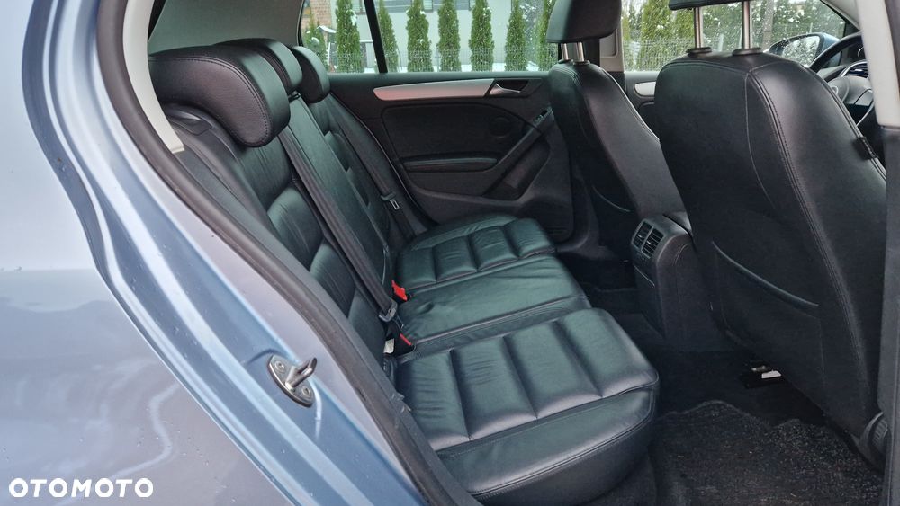 Volkswagen Golf 1.4 TSI Highline - 23