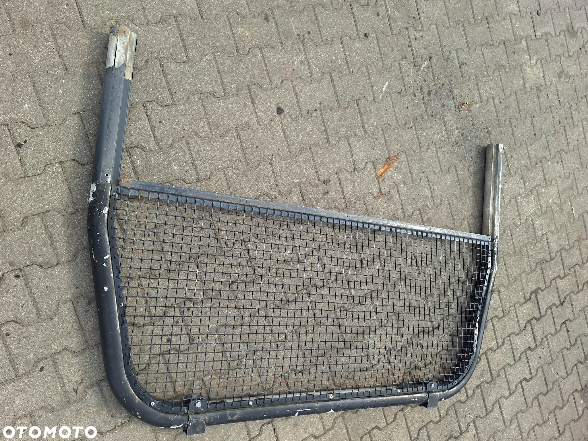 KRATOWNICA SIATKA OSŁONA SZYBY PAŁĄK- VW TRANSPORTER T5 DOKA - 8