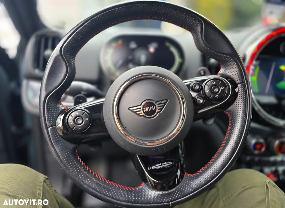 Mini Countryman Cooper SD ALL4 AT - 10
