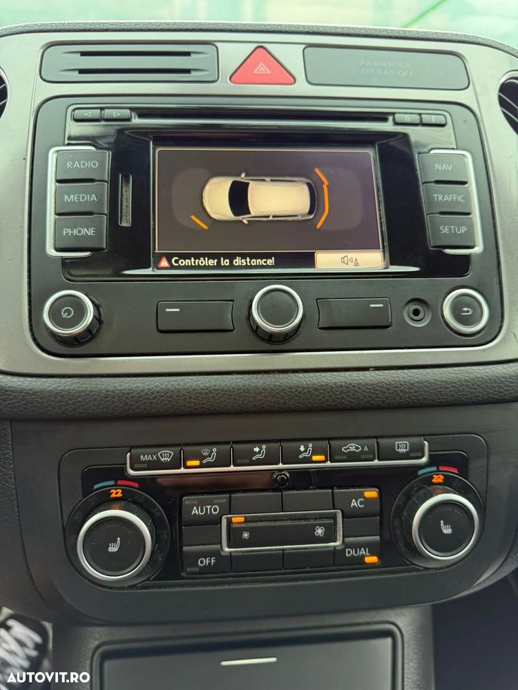 Volkswagen Tiguan 2.0 TDI DPF BlueMotion Technology Exclusive - 15