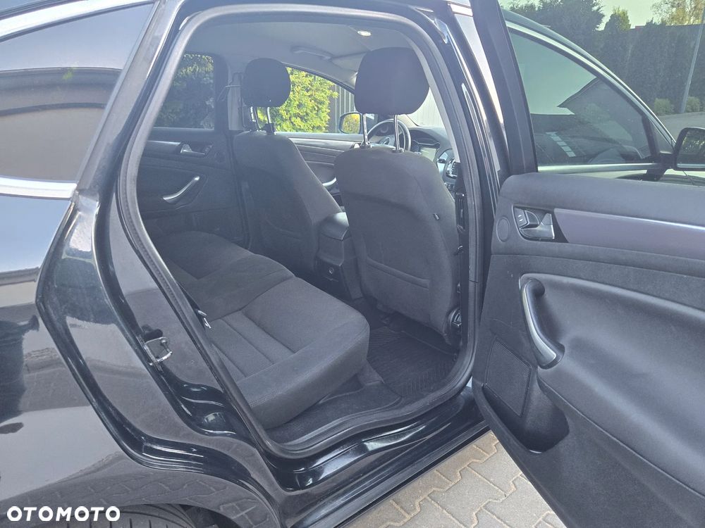 Ford Mondeo 2.0 TDCi Trend - 13