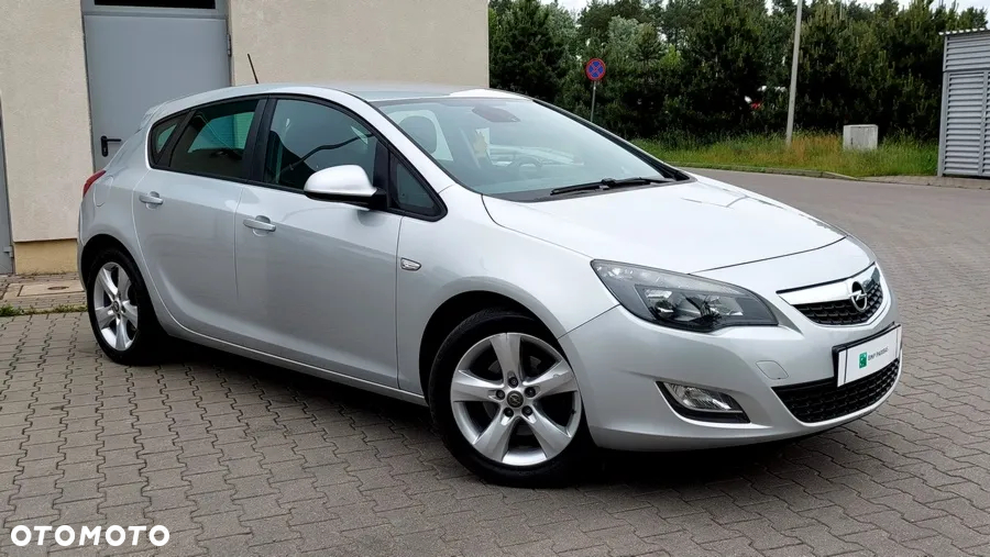 Opel Astra 1.7 CDTI DPF ecoFLEX Start/Stop 99g 150 Jahre - 12