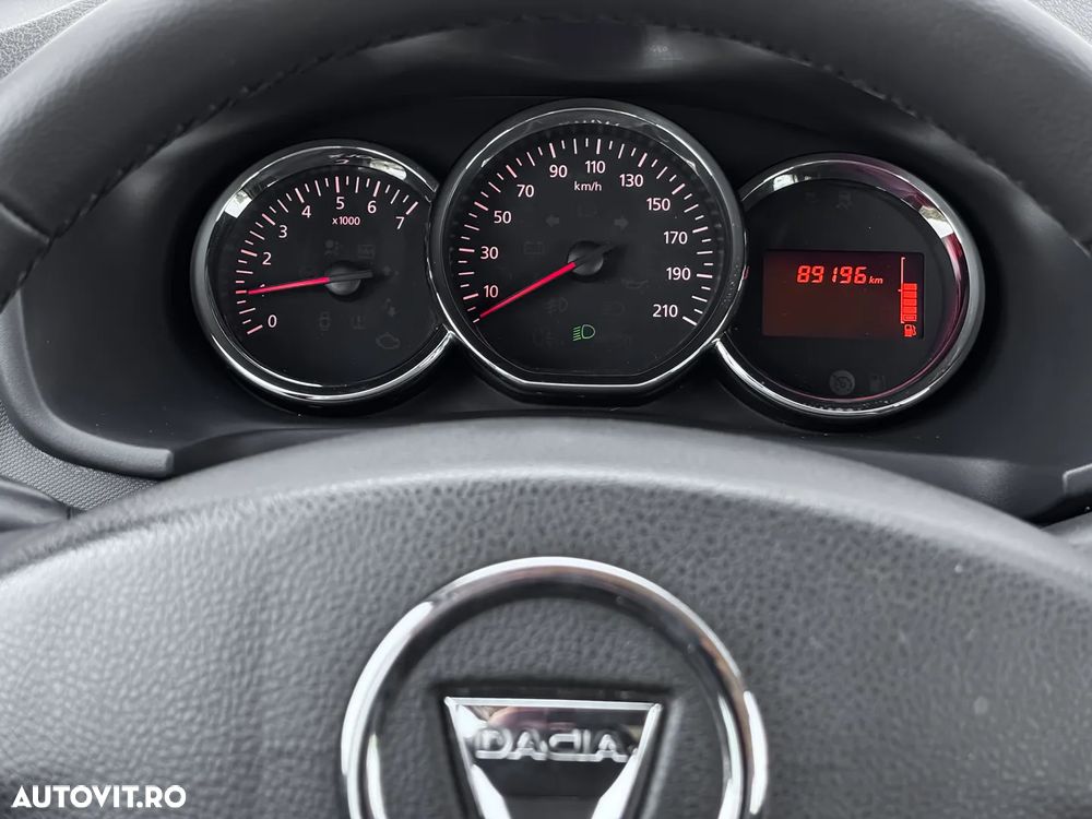 Dacia Logan - 12