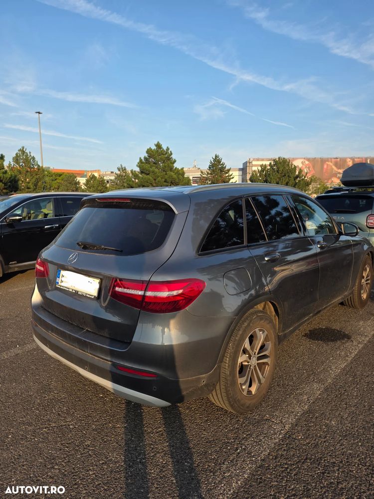 Mercedes-Benz GLC 250 d 4MATIC 9G-TRONIC - 7