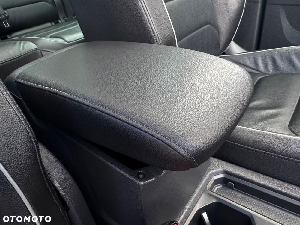 Volkswagen Tiguan 2.0 TDI SCR (BlueMotion Technology) Highline - 33