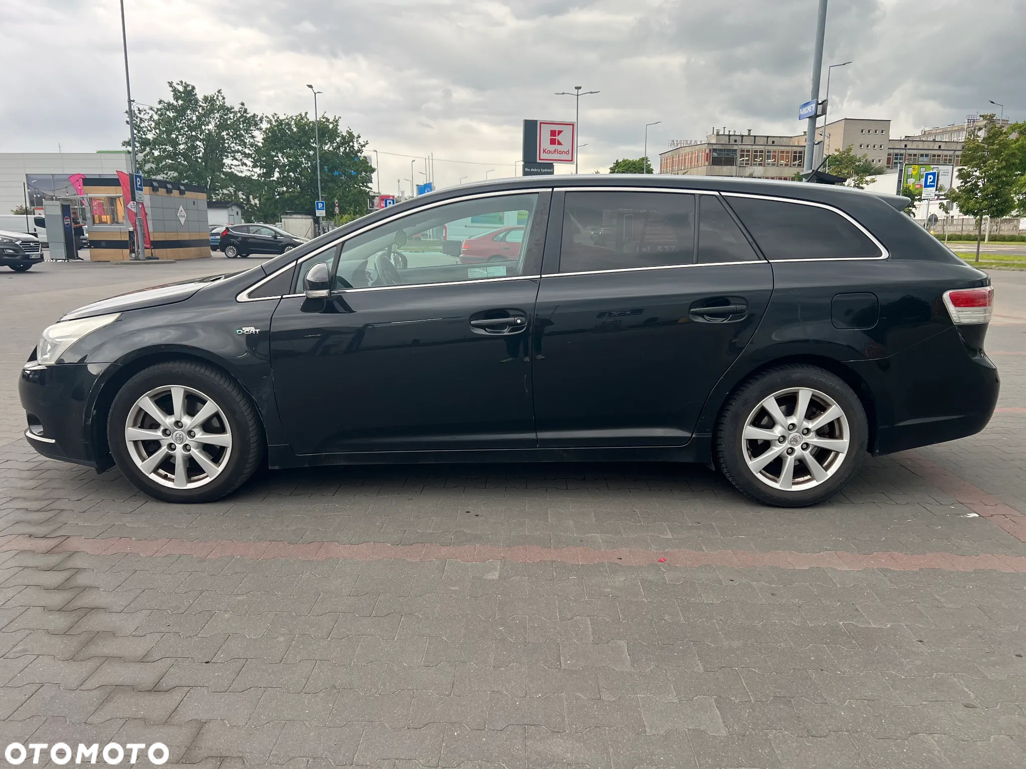 Toyota Avensis 2.2 D-CAT Prestige - 12