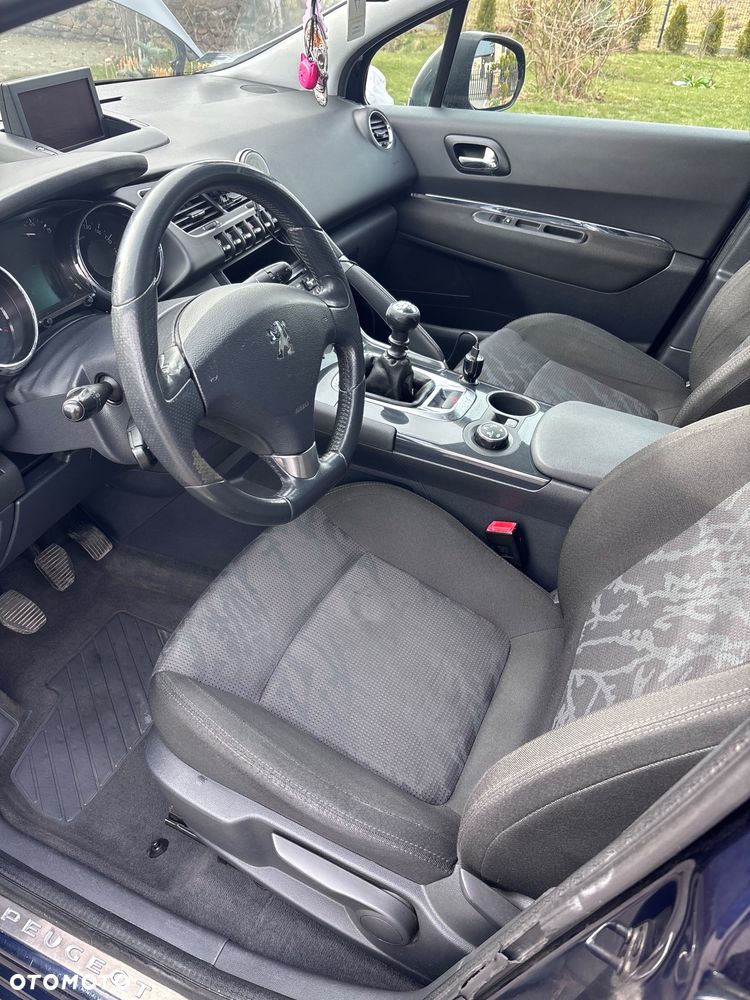 Peugeot 3008 1.6 HDi Trendy - 16