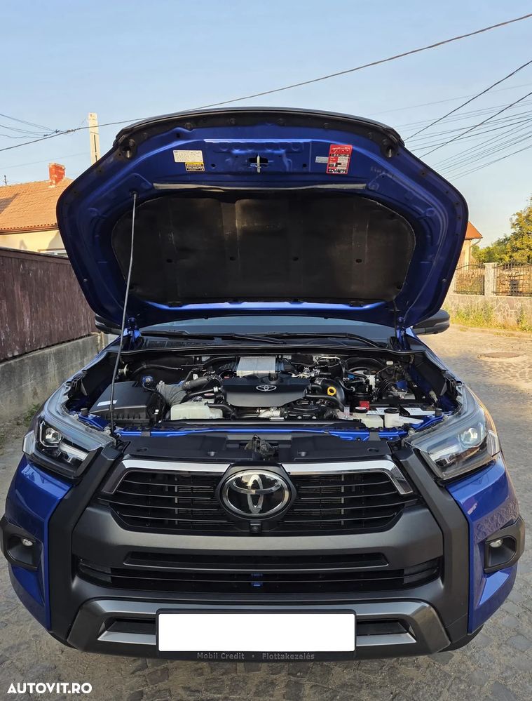 Toyota Hilux 2.8D 204CP 4x4 Double Cab AT Invincible - 7