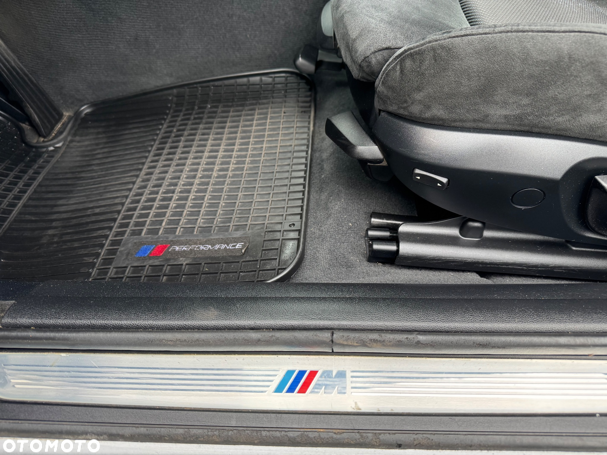 BMW Seria 3 318d - 18