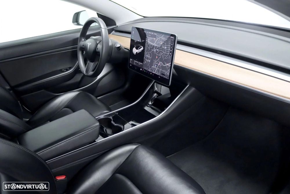 Tesla Model 3 Long-Range Dual Motor AWD - 19