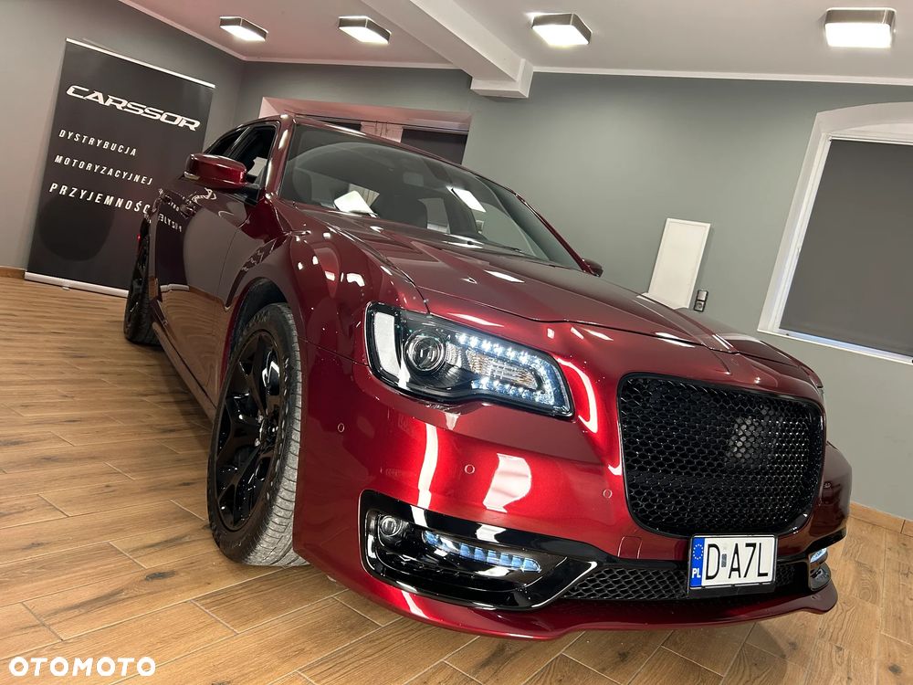 Chrysler 300s - 15