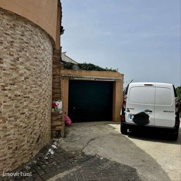 Moradia com quintal - Grande imagem: 4/12