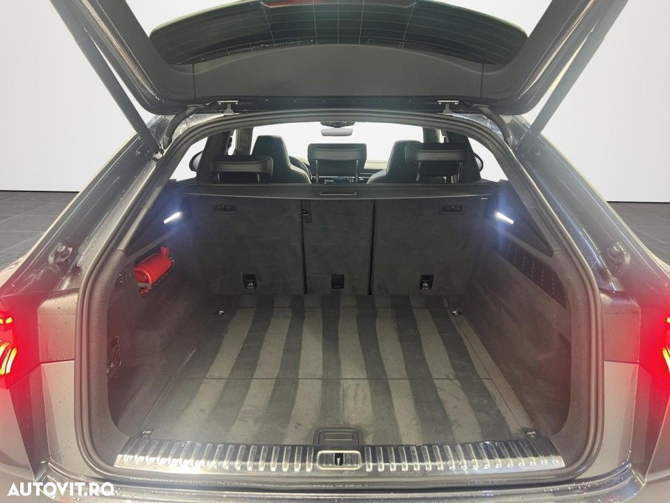 Audi Q8 - 16