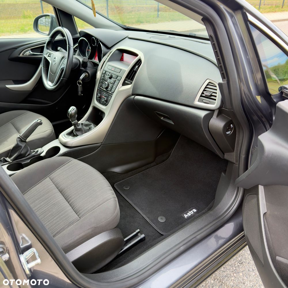Opel Astra 1.4 Turbo Color Edition - 17