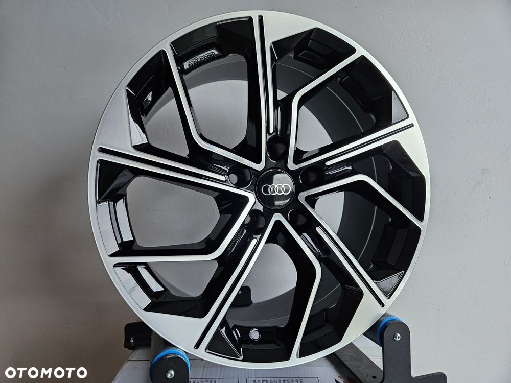 Audi 18 Nowe 5x112 Q3 Q5  A4 B6 B7 B8 B9 A5 B10 A6 C6 C7 Felgi Czarne - 1