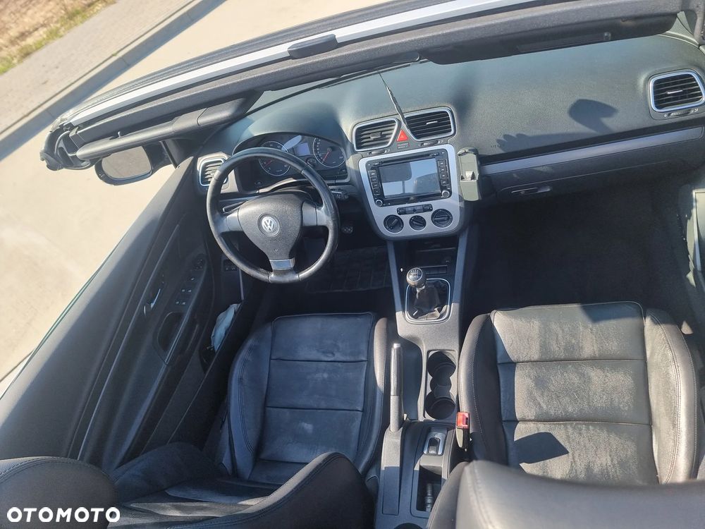Volkswagen Eos - 3