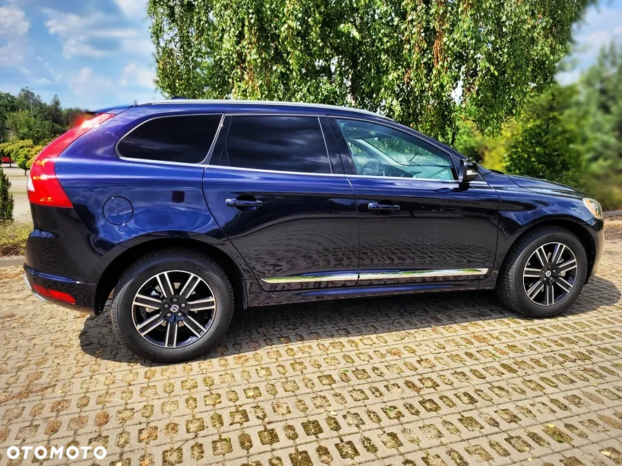 Volvo XC 60 - 8