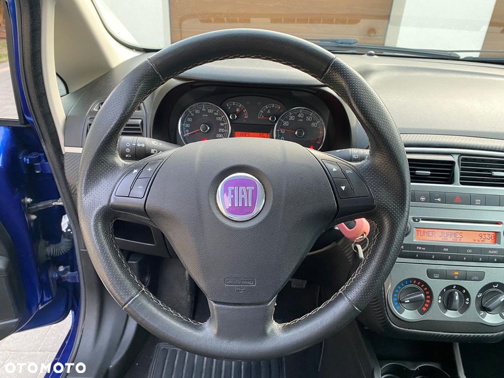 Fiat Grande Punto 1.2 8V - 23