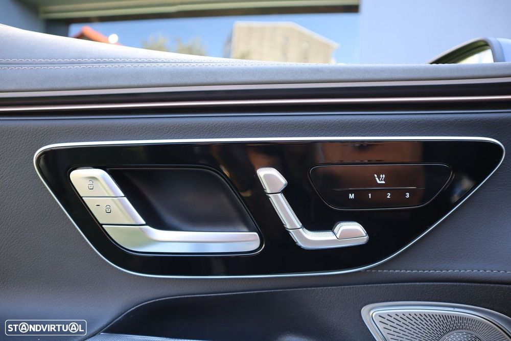 Mercedes-Benz EQE 300 Edition Electric Art - 44