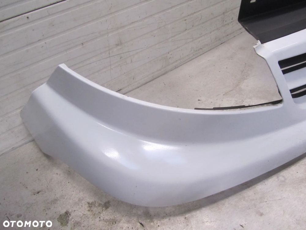 Grill Atrapa Nissan Primastar 2006- - 4