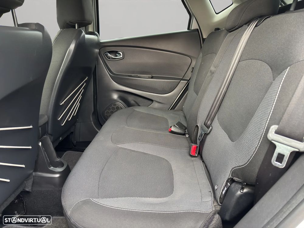 Renault Captur 1.5 dCi Sport EDC - 13