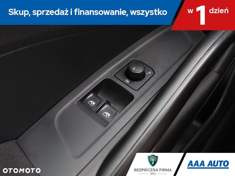 Skoda Fabia - 17