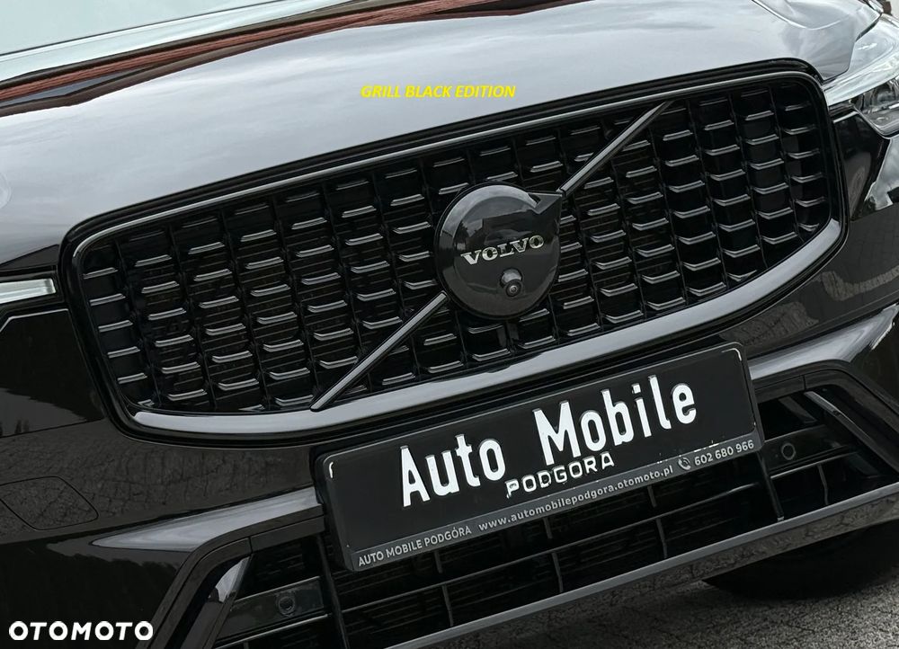 Volvo XC 60 B4 B Plus Dark - 32