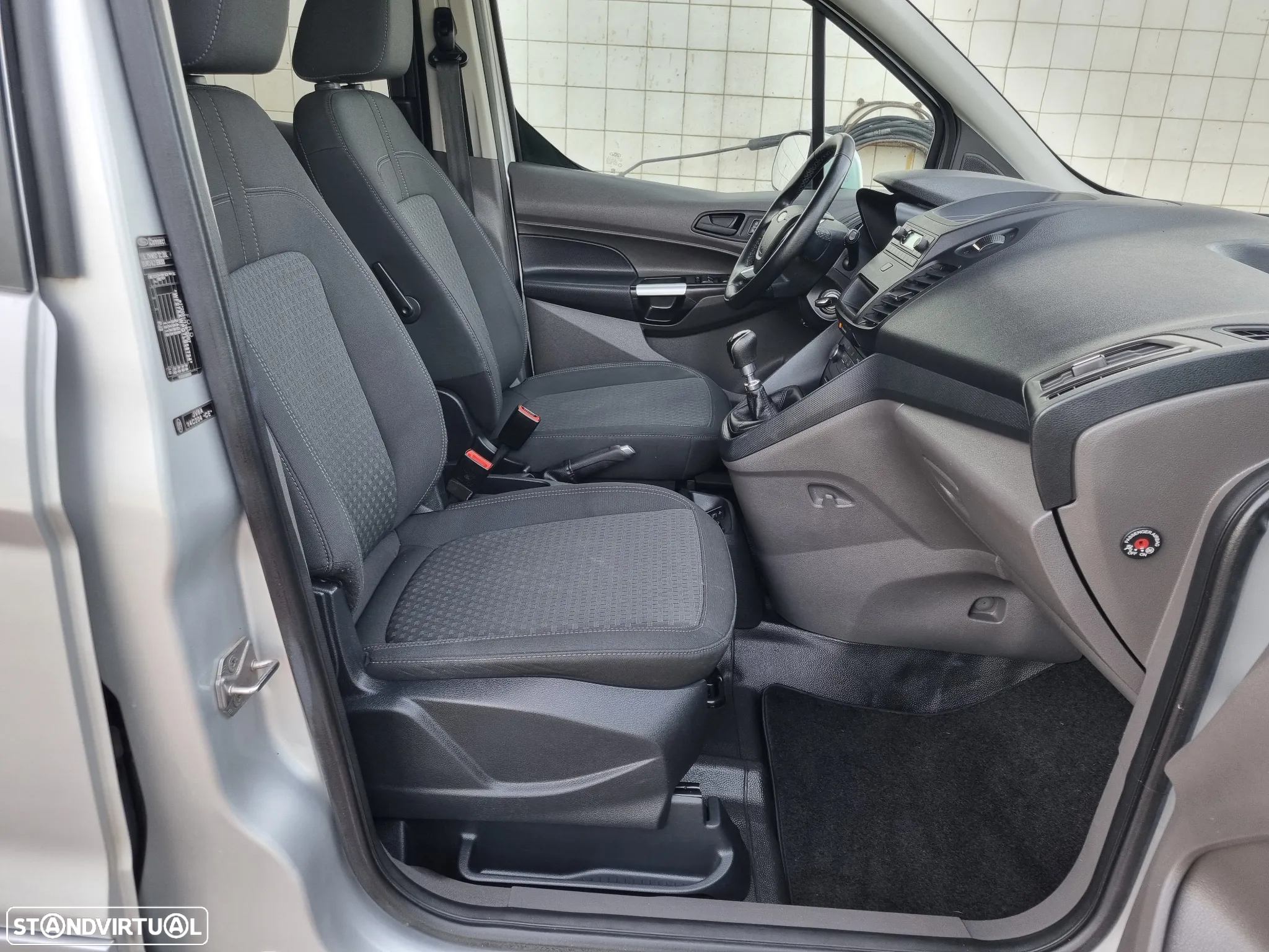 Ford Tourneo Connect Grand 1.5 TDCi Active - 18